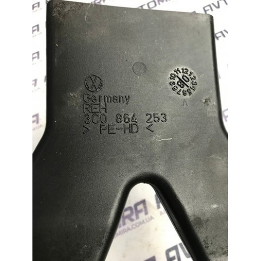 Воздуховод VW Passat B6 2005-2010 3C0864253